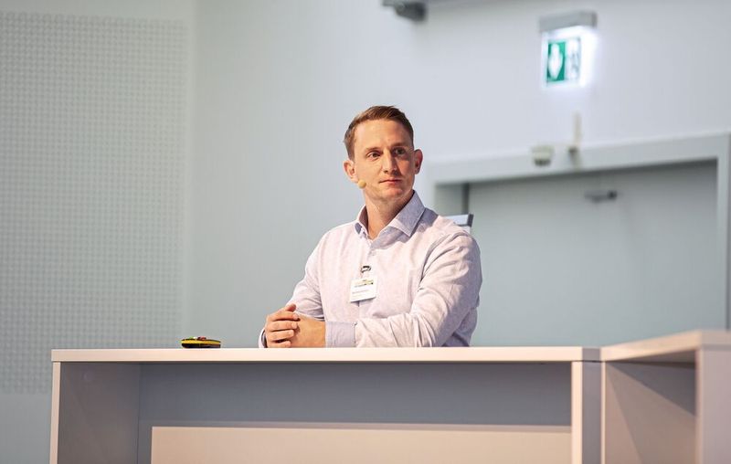 Pumpen-Hersteller und -Betreiber stehen vor der Herausforderung, nachhaltige Lösungen zur Reduzierung der Lebenszykluskosten sowie der CO2-Emissionen zu entwickeln... (Bild: Oxana Gruber Photography)