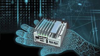 Der Industrie-PC Simatic IPC127E eignet sich beispielsweise für den Einsatz als Gateway und ermöglicht es, Daten direkt im Fertigungsumfeld zu managen. Durch das kompakte Gehäuse von 0,3 Liter lässt er sich mit geringem Platzbedarf im Schaltschrank oder direkt an der Maschine integrieren.  (Siemens)