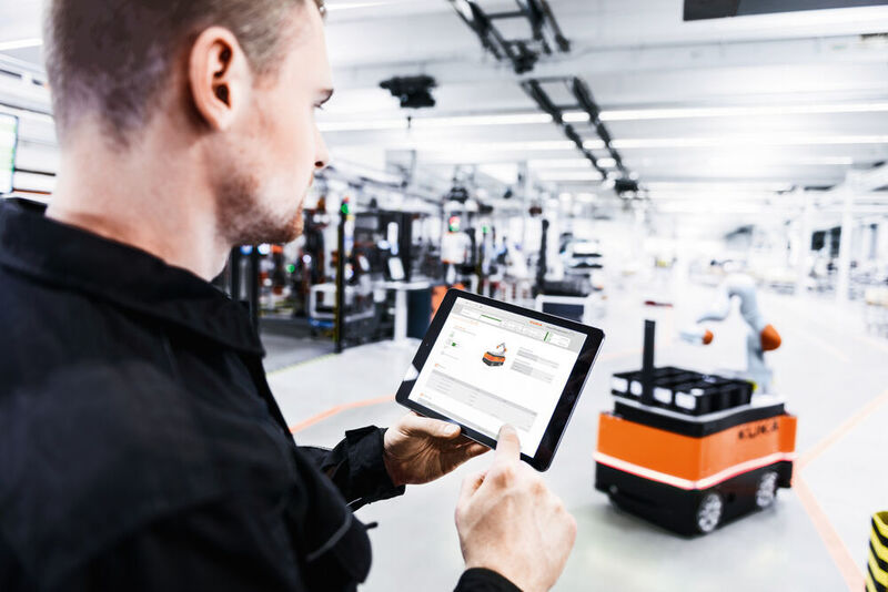 With Open Industry 4.0 Alliance, production-relevant components can be networked intelligently. (KUKA AG)