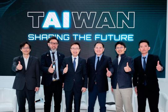 Taiwan war mit seinen über 120 Ausstellern auf der EMO Hannover 2025 eins der am meisten vertretenen Ausstellerländer. Wie die gemeinnützige Organisation Taitra resümiert, hinterließ das Land bei den Besuchern einen bleibenden Eindruck, wenn es um zukunftssichernde Technik geht.(Bild:  Taitra)