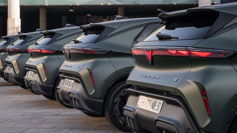 Der Raval ist auf sportlich getrimmt. Mit der Ausstattungslinie VZ ist der Elektro-Kleinwagen eine echte Rennmaschine. (Bild: Pau Nef Martinez)