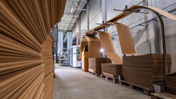 (Bild:  Loewe Logistics)