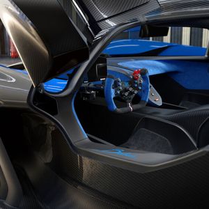 Die Studie ist ein weiteres Auto der Superlative: der 8,0-Liter-W16-Motor leistet 1.850 PS.(Bild:  Bugatti)