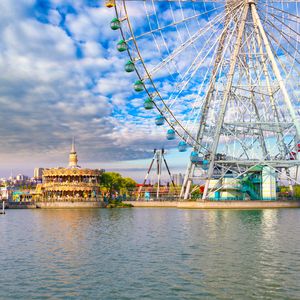 Der "Star of Lake Tai" in Wuxi, China, ist 111 Meter hoch. (Bild:  © Weiming – stock.adobe.com)