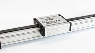 Als wirtschaftliche Positionierlösung für den Ex-Bereich sind bei Bahr Zahnriemenachsen der Baureihe ELZex in frei wählbaren Längen erhältlich (Bahr)