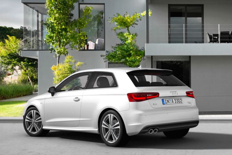 Äußerlich unterscheidet sich der neue A3 noch von seinen größeren Brüdern. Im Innenraum ... (Audi)