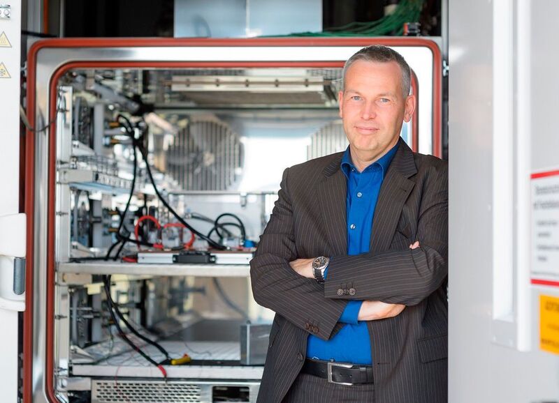 Dr. Thorsten Ochs arbeitet in der zentralen Forschung und Vorausentwicklung von Bosch in Renningen bei Stuttgart an der Batterie der Zukunft. (Bild: Robert Bosch)