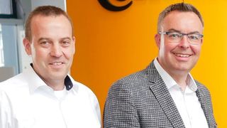 Neue Partner: Stefan Dötsch (links), Verkaufsleiter Independent Aftermarket bei Continental, und Andreas Solibieda, Geschäftsführer Motair Turbolader. (Motair)