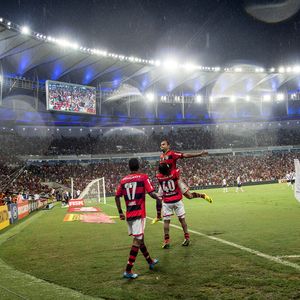 Das Licht kann, je nach Stimmung gesteuert werden, z.B. in Blau....