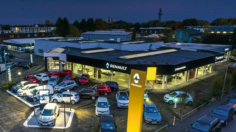 Blick auf den L&Z-Betrieb in der Lübecker Kruppstraße. In der Hansestadt ist das Unternehmen bald auch mit einem Mobilitätszentrum vertreten.(Bild:  Lüdemann & Zankel)