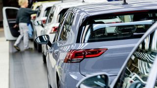 Golf-Check im Lichttunnel. (Bild: Volkswagen)