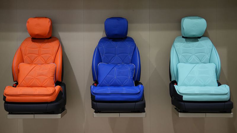 In Beverly Hills bietet Mercedes-Benz in einem eigens dafür geschaffenen Bereich zudem persönliche Beratungsgespräche für Fahrzeugindividualisierung und -personalisierung an. (Bild: Mercedes-Benz AG)