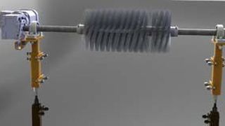 Der Bürstenreiniger entfernt mit seiner rotierenden Bürste Material, das an Fördergurten haftet, um Staub- und Materialablagerungen entlang des Fördersystems zu verhindern.  (Bild: Martin Engineering)