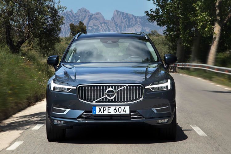 Wie alle Volvo-Motoren schöpft auch der XC60 seine Leistung aus vier Zylindern und 2,0 Litern Hubraum, in diesem Fall satte 320 PS. (Volvo)