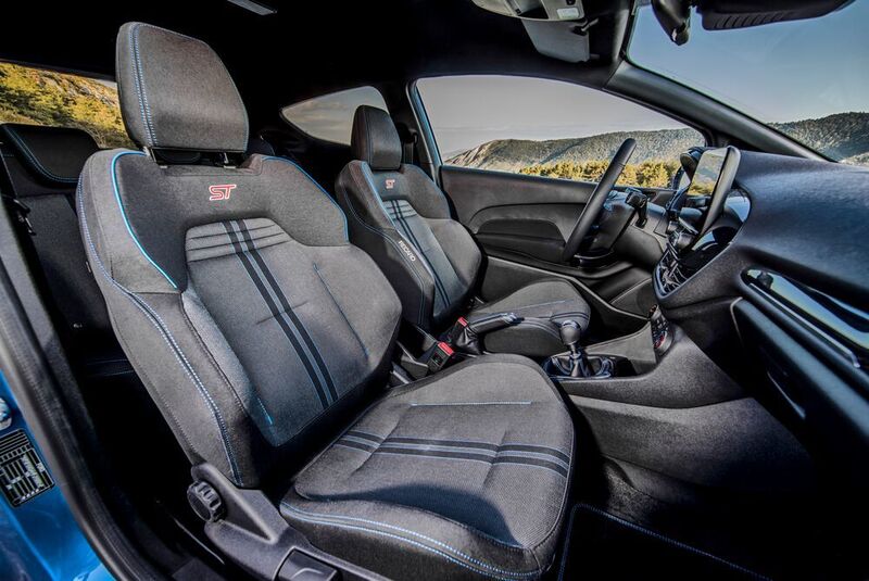 Bereits in der Basisversion gehören Recaro-Sitze zur Serienausstattung. (Ford)