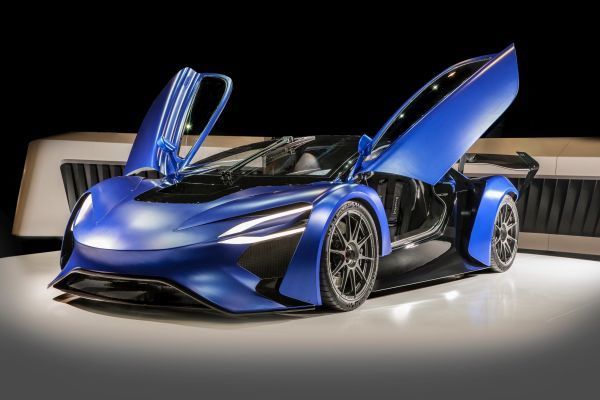 Das Elektroauto Techrules AT96 TREV supercar concept mit 768 kW Spitzenleistung. Der Turbinen-Lader sorgt für eine Reichweite von über 2000 km.  (Techrules)