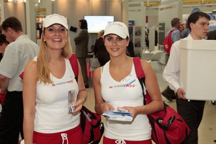 Visionapp Girls bei der Arbeit. (Archiv: Vogel Business Media)