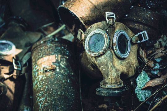 Masque à gaz de la dernière, qui ne sont plus utilisables pour la guerre sanitaire que nous vivons aujourd'hui. Masque à gaz de la dernière, qui ne sont plus utilisables pour la guerre sanitaire que nous vivons aujourd'hui.