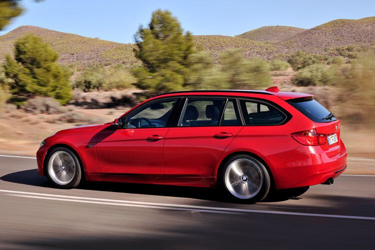 Den höchsten Restwert nach vier Jahren in der Mittelklasse hat der BMW 320d Touring. (Foto: Hersteller)