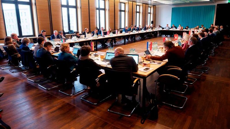 Die Digitalministerkonferenz hat am 24. November zum letzten Mal unter dem Vorsitz des Landes Rheinland-Pfalz stattgefunden. (Bild:  © MASTD/Schacht)