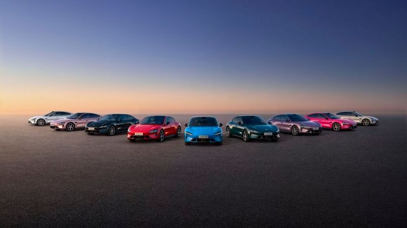 Der neue SU7 ist in drei Preisklassen erhältlich, „Standard“, „Pro“ und „Max“(Bild:  Xiaomi)