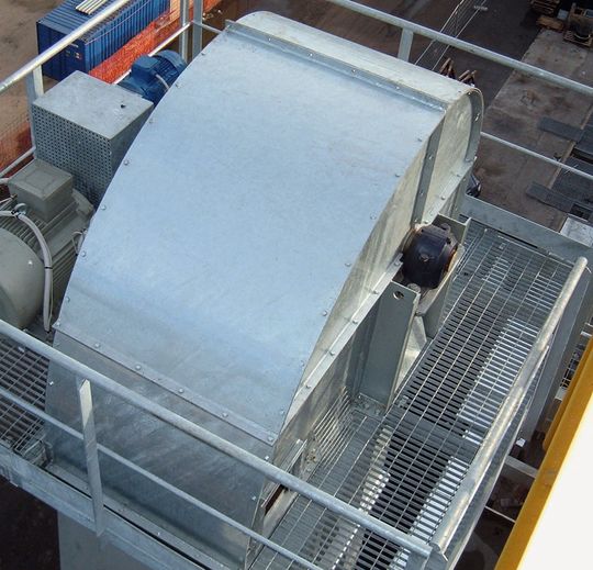 Inspektionsplattform bei einem EI-Becherwerk von Roncuzzi (Bild:  Wam)