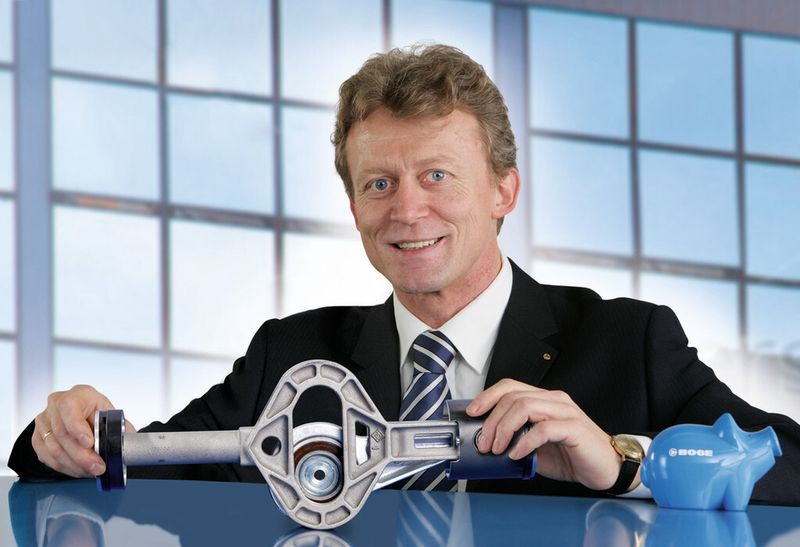 „Anwender sollten sicherstellen, dass nur kompetente Fachleute die Druckluftstationen planen, installieren und upgraden“, empfiehlt Dieter Richter, Entwicklungsleiter bei Boge Kompressoren in Bielefeld. (Bild: Boge)