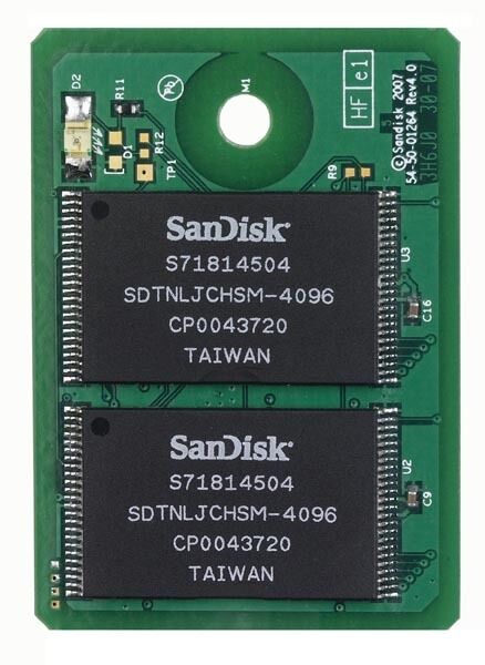 Mittlerweile produziert Sandisk die fünfte Geräte-Generation, genannt Sandisk 5000. Das Unternehmen bietet die energieeffizienten Platten ohne mechanische Bauteile derzeit mit bis zu 72 Gigabyte Kapazität an. (Archiv: Vogel Business Media)
