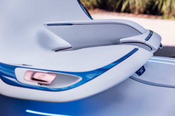 Das autonome Konzeptfahrzeug smart vision EQ fortwo: So sieht das Carsharing der Zukunft aus.  (Daimler)