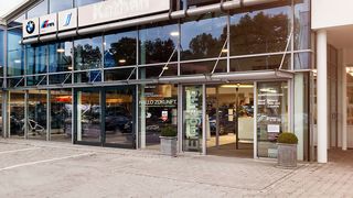 Gehört ab Januar 2020 zur Unterberger-Gruppe: Das BMW-Autohaus Kathan in Bad Wiessee. (Oliver Sold Fotografie/Autohaus Kathan)