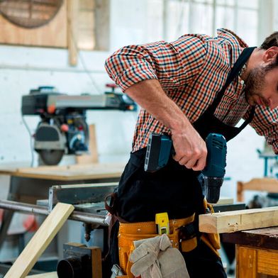 Viele Handwerksbetriebe fühlen sich auf Cybervorfälle gut vorbereitet. Möglicherweise auch, weil ein Großteil Unterstützung von externen Dienstleistern in Anspruch nimmt. (Bild: WavebreakmediaMicro - stock.adobe.com)