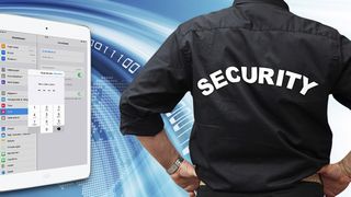 Apples iPad ist ein praktisches Arbeiotsgerät für Unterwegs, aber ohne ausreichenden Schutz sind bei Verlus des Geräts wertvolle Firmendaten in Gefahr. Mit Codesperre und anderen Sicherheitsfunktionen in iOS 7 verhindern Anwender, dass Daten verloren gehen. (Bild: alphaspirit, Fotolia.com)