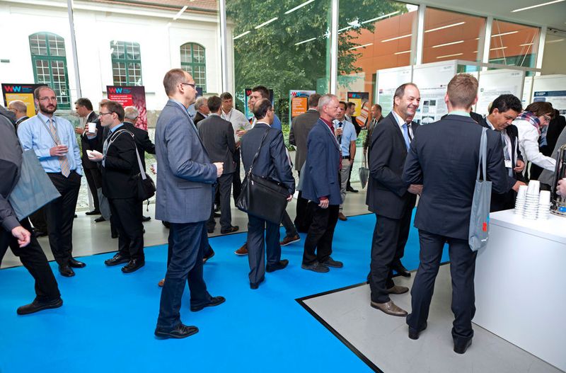 Eindrücke von der Werkstoffwoche Dresden 2015. (Bild: Werkstoffwoche Dresden)