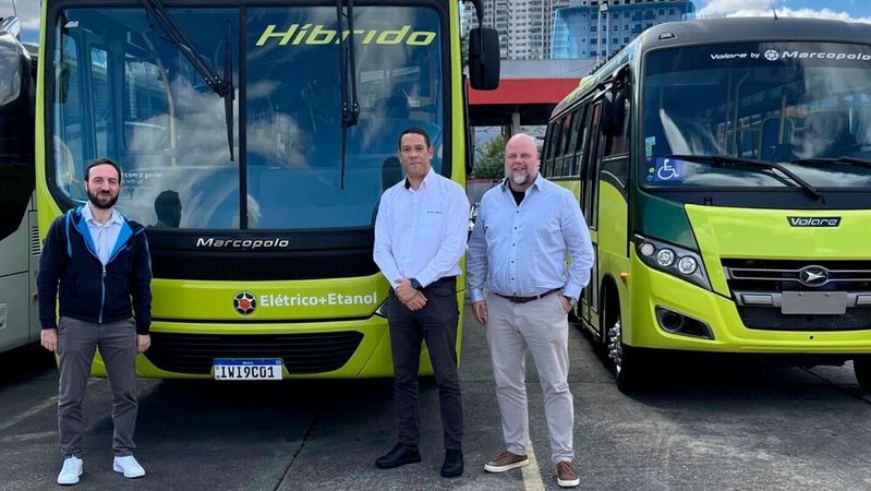 Looking forward to the future cooperation: Rafael Manfredi, Department Manager, IAV Brazil, Fábio Limeira, Head of Development, Marcopolo, and Michael Schreiber, Managing Director, IAV Brazil (from left to right).(Image:   IAV)