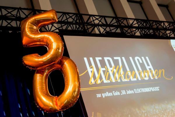 Gefeiert wurden außerdem 50 Jahre ELEKTRONIKPRAXIS: 1966 erschien die erste eigenständige Ausgabe der Fachzeitschrift. Zuvor war das Fachmedium ein Supplement der elektrotechnik. (Fotograf/Copyright:Fotograf/Copyright: Stefan Bausewein/Vogel Business Media)