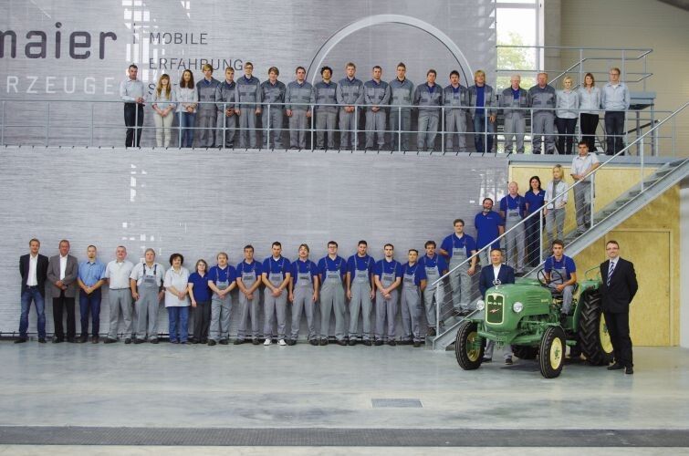 ... die Mitarbeiter der Stegmaier Nutzfahrzeuge GmbH sind mehr als zufrieden mit ihrem neuen Betrieb in Kirchberg. (Otto Neumann)