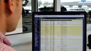 Bei Auto-Vertrieb Kielsburg arbeiten auch die Verkaufsberater mit dem System I’Car DMS. (Mauritz)