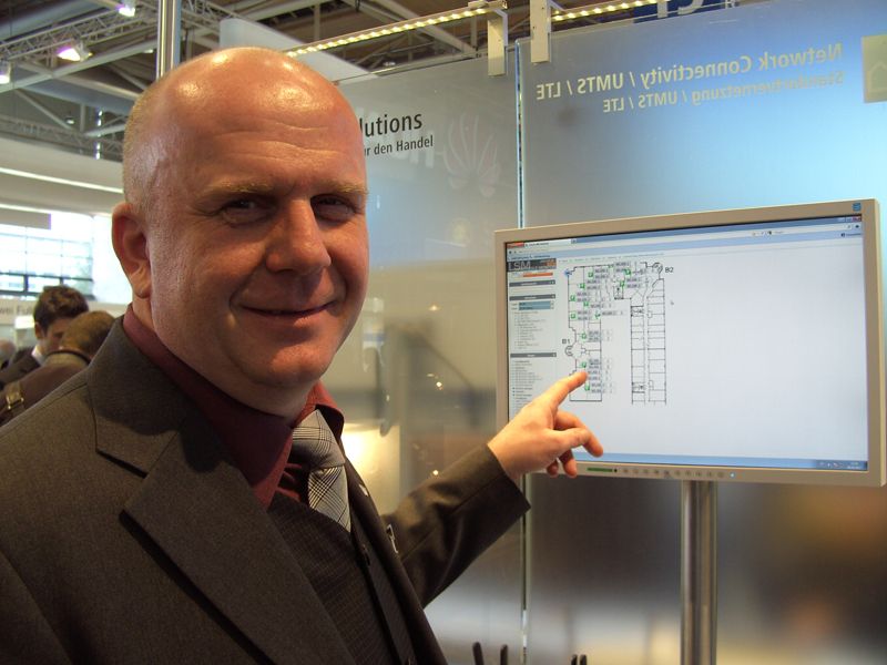 Eckhart Traber, Lancom, zeigt Lösungen. (Archiv: Vogel Business Media)