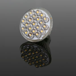 Die LED-Leuchten sind im Vergleich zu Glühlampen oder Halogen-Reflektorlampen effizienter und vor allem langlebiger.