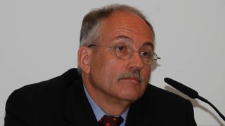 „Rote, weiße und grüne Biotechnologie bilden eine Einheit, die die Branche insgesamt innovativer und leistungsfähiger macht“, sagte Dr. Bernward Garthoff, Vorsitzender der Deutschen Industrievereinigung Biotechnologie.  (Bild: LaborPraxis)