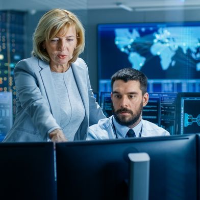 Betriebs- und Störsicherheit sind angesichts des Schutzbedarfs und der Nachweispflichten essentiell für die öffentliche Verwaltung. (Bild: Gorodenkoff - stock.adobe.com)