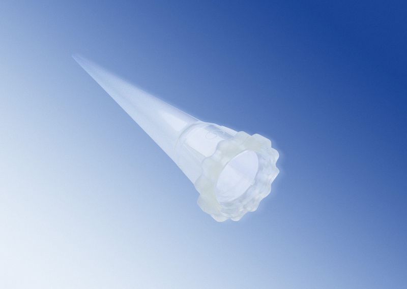 Pipette aus Polypropylen. Sie wird auf der elektrischen Spritzgießmaschine Elion 800 mit einem 36-fach-Werkzeug in knapp 7,5 s Zykluszeit unter Reinraumbedingungen spritzgegossen. (Archiv: Vogel Business Media)