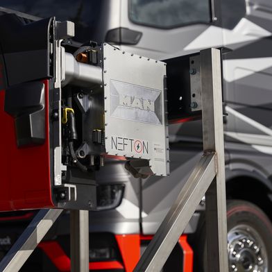 The companies in the Nefton project have charged a truck with 3,000 amperes of charging current for the first time. (Source: MAN Truck & Bus)
