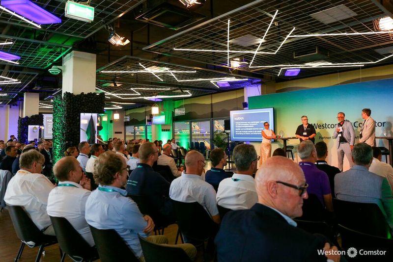 Volles Haus bei der Partnerkonferenz in der Veltins-Arena (Bild: Anne Floeter)
