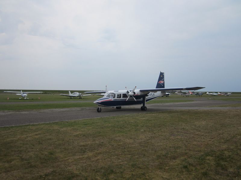 Gleich gibt es Norderney aus der Vogelperspektive. Die BenQ Maschine ist startklar (IT-BUSINESS)