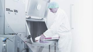 Das neue Barrierkonzept bei der Sackabfüllung verspricht ein hohes Maß an Schutz für Umgebung, Personal und Produkt.  (Bild: AZO)