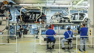 Allein in Niedersachen sollen bei VW bis 2030 29.000 Stellen wegfallen.  (Bild: Volkswagen AG)