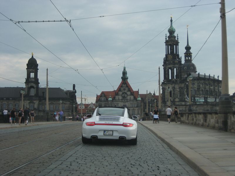 Der Blick auf den Vordermann und die Kulisse von Dresden. (Archiv: Vogel Business Media)