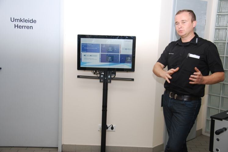 Über das Intranet wird der Mitarbeiter auf dem Laufenden gehalten. (Wenz)