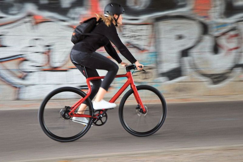 Auf den ersten Platz hat es der Beitrag über die Fahrradmanufaktur Urwahn nicht nur bei konstruktionspraxis geschafft: Für ihr E-Bike Platzhirsch erhielt Urwahn „Deutschen Nachhaltigkeitspreis 2022“. Die Jury würdigte besonders den langlebigen Stahlrahmen. Damit die Bikes dennoch mit Leichtigkeit punkten können, setzt Urwahn u.a. auf Topologieoptimierung.  (Bild: Urwahn)